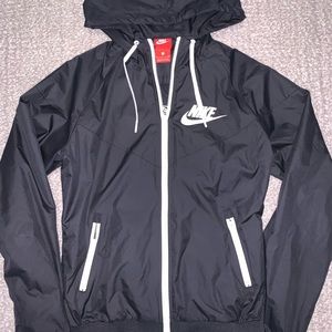 Nike zip up windbreaker
